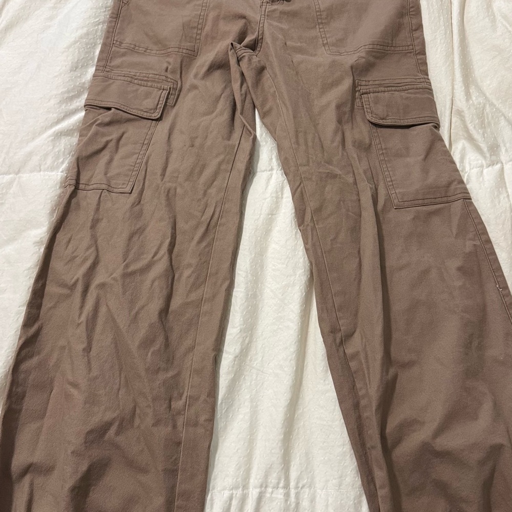 Wild Fable Women’s Mid-Rise Flare Brown Cargo Pants- Medium